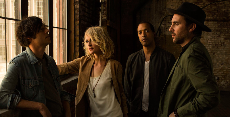 METRIC - Interview - Paris, jeudi 15 octobre 2015