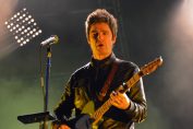 NOEL GALLAGHER'S HIGH FLYING BIRDS - Oui FM Festival, Place de la République - Paris, mardi 23 juin 2015