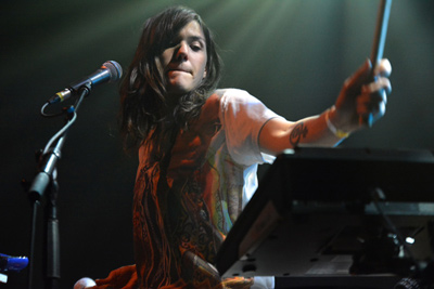 EMILY WELLS –  Festival Les Femmes S’en Mêlent – Le Centquatre, Paris – samedi 22 mars 2014