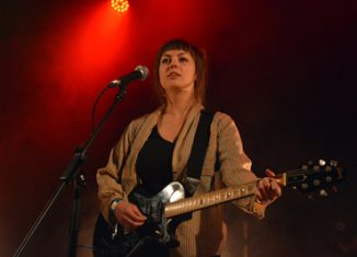 ANGEL OLSEN - Festival Les Femmes S'en Mêlent - Le Divan du Monde, Paris - mercredi 26 mars 2014