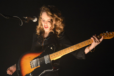 ANNA CALVI - Le Trianon, Paris - samedi 15 février 2014