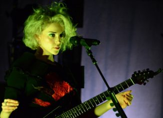 ST. VINCENT - La Cigale, Paris, mardi 18 février 2014