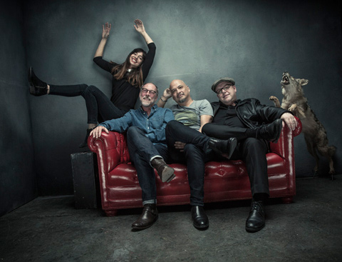 PIXIES - "Head Carrier" - Nouvel album le 30 septembre !