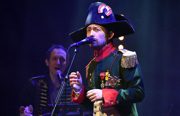 THE DIVINE COMEDY - Les Folies Bergère - Paris - mardi 24 janvier 2017