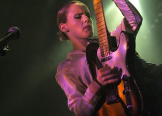 ANNA CALVI - Le Nouveau Casino - Paris, Mardi 8 février 2011