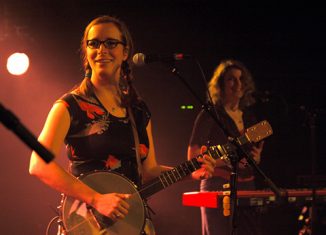 LAURA VEIRS - La Maroquinerie - Paris, dimanche 20 février 2011