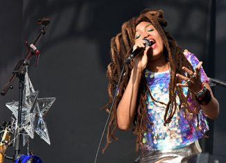 VALERIE JUNE - Festival Fnac Live - Parvis de l'Hôtel de Ville - Paris, samedi 8 juillet 2017