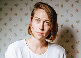 Anna Burch