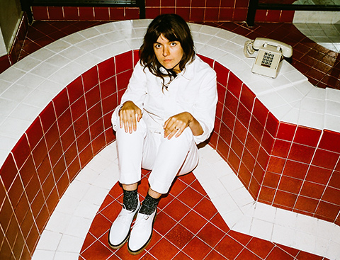 COURTNEY BARNETT - "Tell Me How You Really Feel" - Sortie le 18 mai 2018