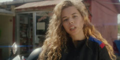 Nilüfer Yanya en mission spéciale dans "H34T RISES"