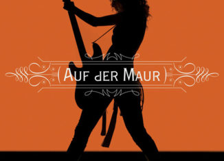 MELISSA AUF DER MAUR - Auf Der Maur (2004)