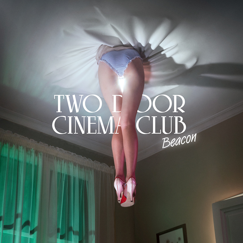 TWO DOOR CINEMA CLUB - Beacon (2012)
