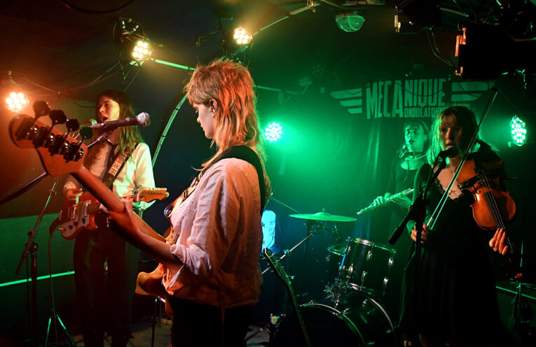 The New Eves - La Mécanique Ondulatoire - Paris, vendredi 7 novembre2025